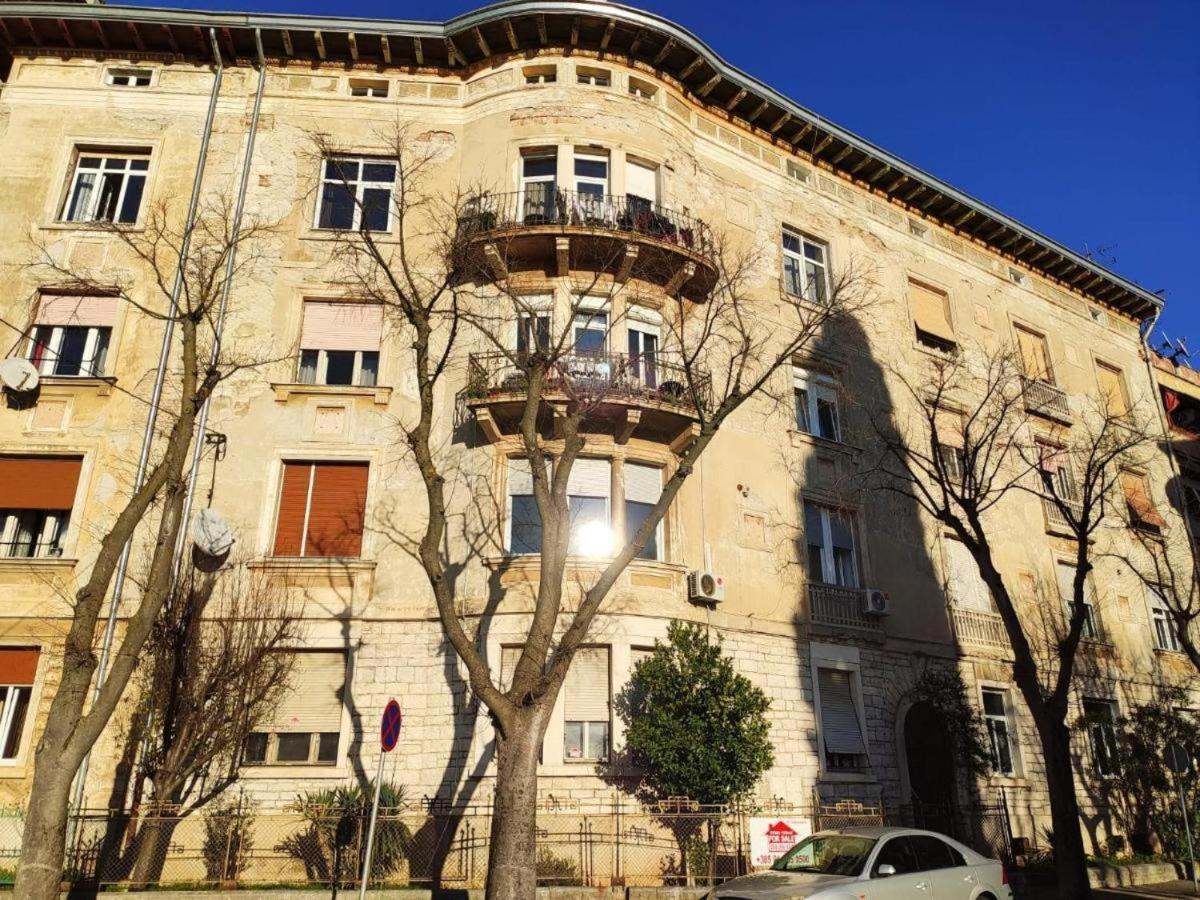 Apartament Luxury With Sea View Pula Zewnętrze zdjęcie