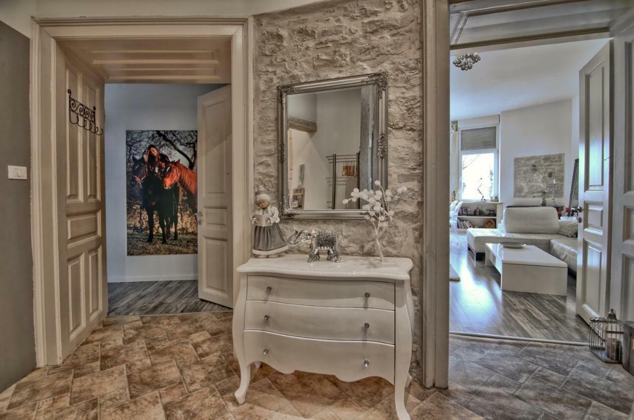 Apartament Luxury With Sea View Pula Zewnętrze zdjęcie